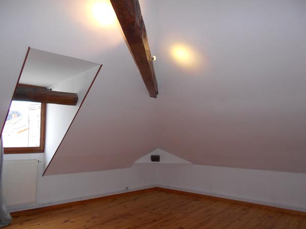 Appartement Vouziers 2 pièce(s) 75 m2