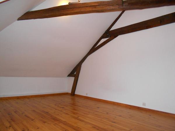 Appartement Vouziers 2 pièce(s) 75 m2