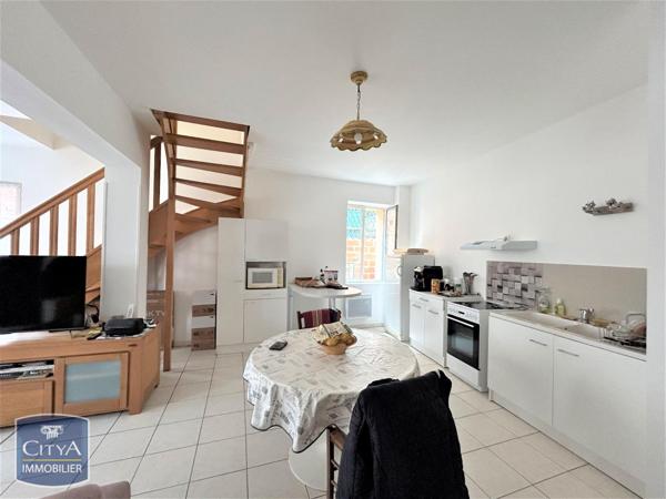 Appartement à louer 4 pièces 91.85m²