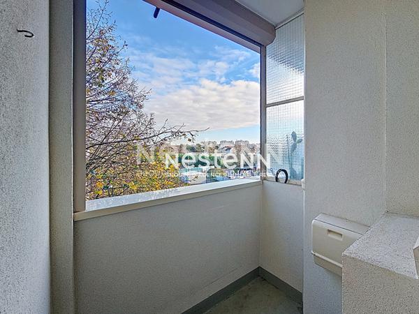 Chilly-Mazarin T3 avec Loggia et Box dans la résidence recherchée des Aulnes, proche centre-ville.