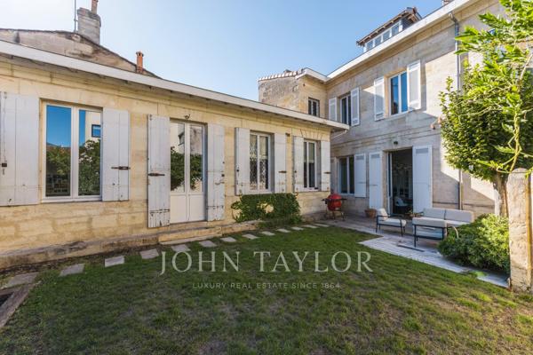 Élégante maison familiale avec jardin et box – Bordeaux Judaïque / Saint-Seurin - John Taylor Bordeaux