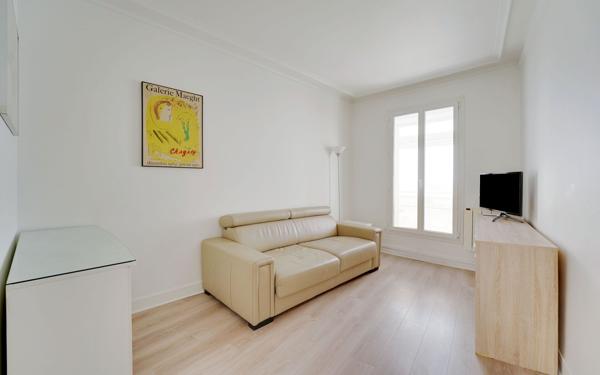 Appartement à vendre    2 pièces • 37 m2 Paris 14