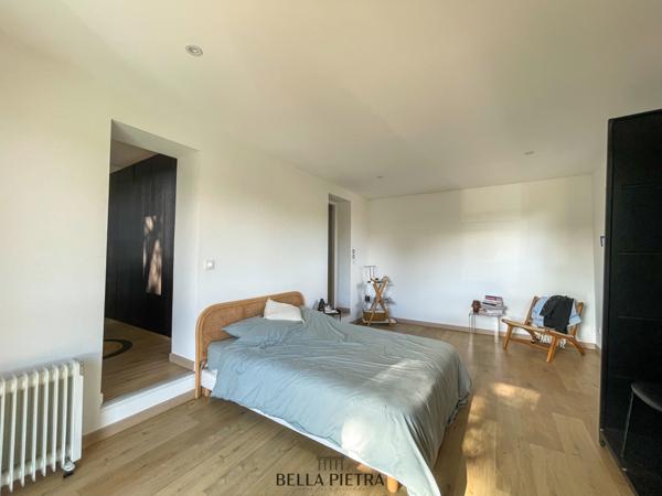 Montpellier (34070) Magnifique aison familiale rénovée avec piscine - 150m² habitables sur 403m² de terrain