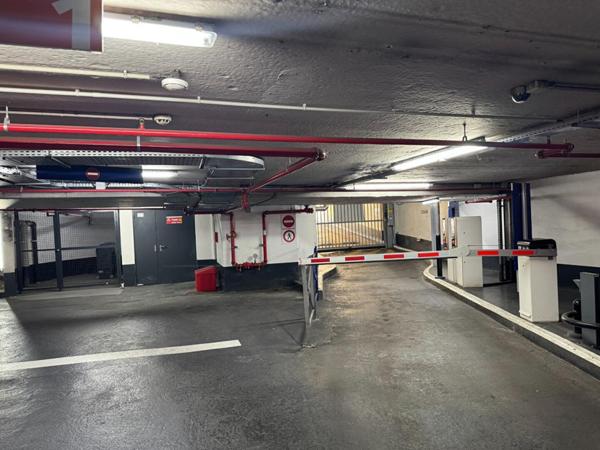 75012 PLACE DE PARKING 1er sous-sol- Bastille - Gare de Lyon - INDIGO