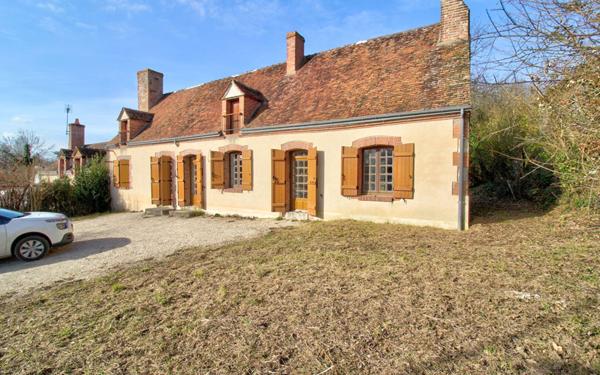 Maison à louer    5 pièces •  Le Moulinet-sur-Solin