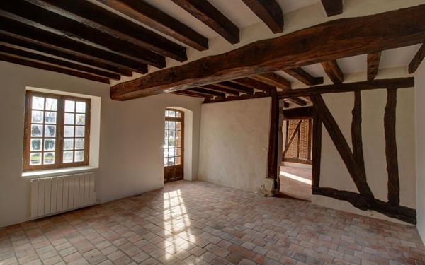 Maison à louer    5 pièces •  Le Moulinet-sur-Solin