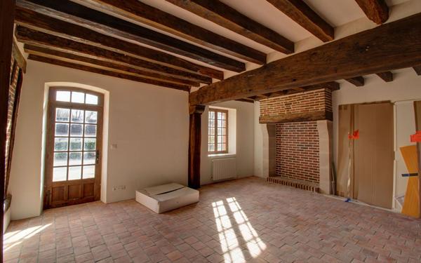 Maison à louer    5 pièces •  Le Moulinet-sur-Solin