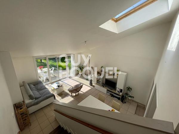 LOCATION : maison 4 pièces (90 m²) à VILLENEUVE LE COMTE