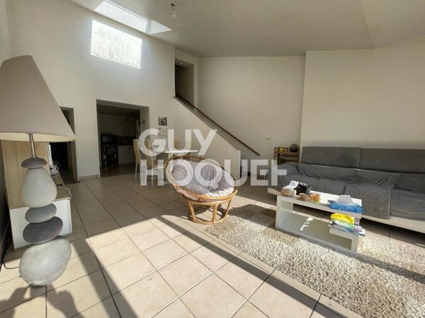 LOCATION : maison 4 pièces (90 m²) à VILLENEUVE LE COMTE