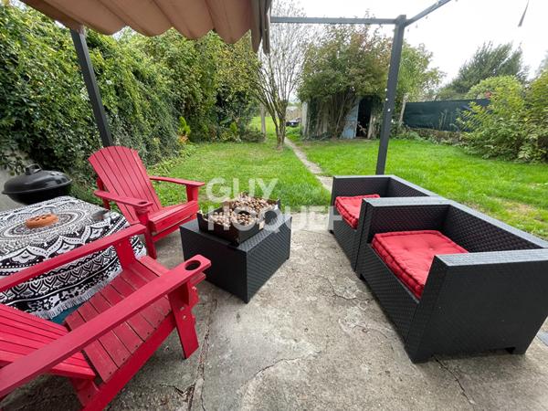 LOCATION : maison 4 pièces (90 m²) à VILLENEUVE LE COMTE