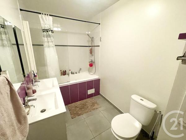 Appartement Duplex à vendre  3 pièces - 54 m2 STAINS - 93