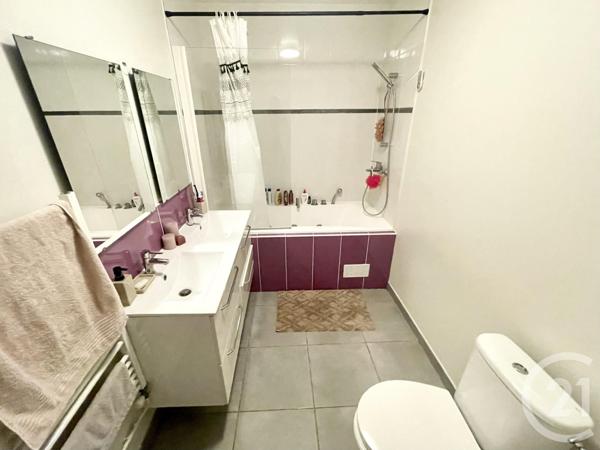 Appartement Duplex à vendre  3 pièces - 54 m2 STAINS - 93
