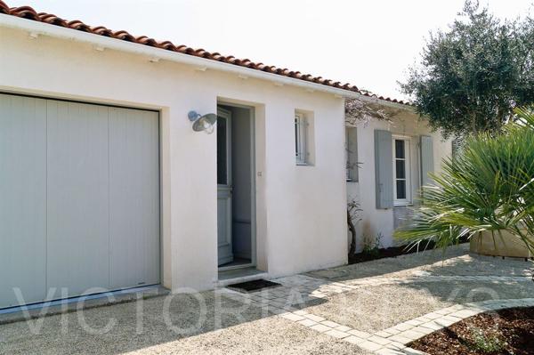 Maison à vendre avec piscine - La Flotte en Ré