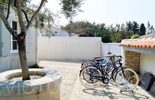 Maison à vendre avec piscine - La Flotte en Ré