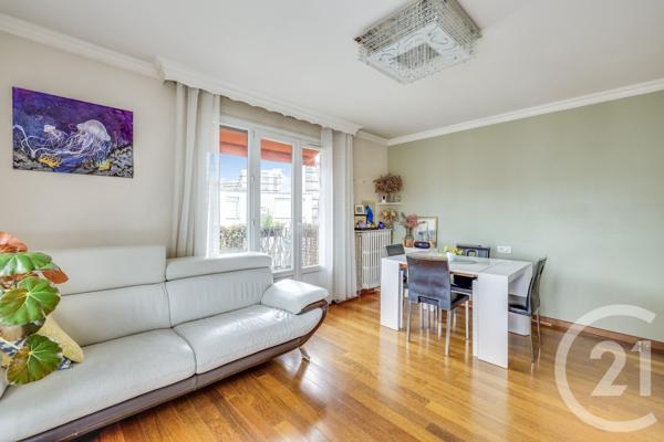 Appartement F3 à vendre  3 pièces - 56,42 m2 PARIS - 75015