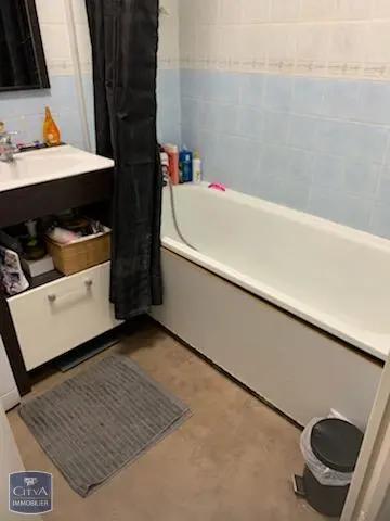 Appartement à louer 2 pièces 53.43m²