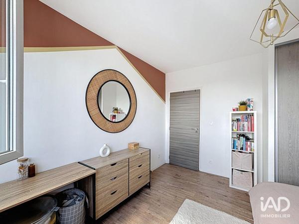 Appartement à vendre 2 pièces 48 m² Vaux-le-Pénil