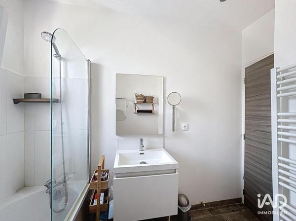 Appartement à vendre 2 pièces 48 m² Vaux-le-Pénil