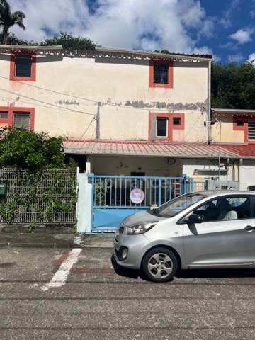 À vendre Maison T3 à réhabiliter (972) FORT-DE-FRANCE