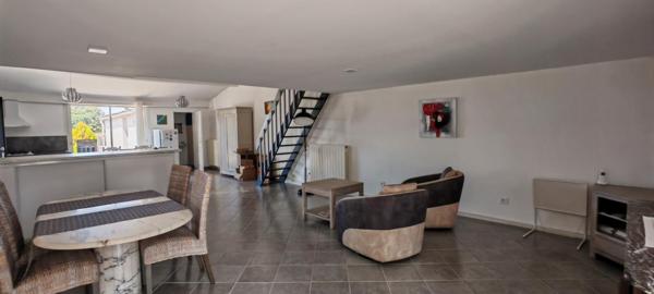 Maison à Saintes, 17100 - 3 pièces 96m²