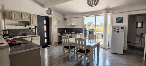 Maison à Saintes, 17100 - 3 pièces 96m²