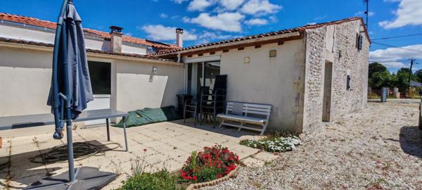 Maison à Saintes, 17100 - 3 pièces 96m²