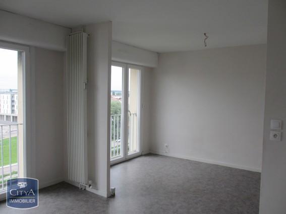 Appartement à louer 1 pièce 30.27m²