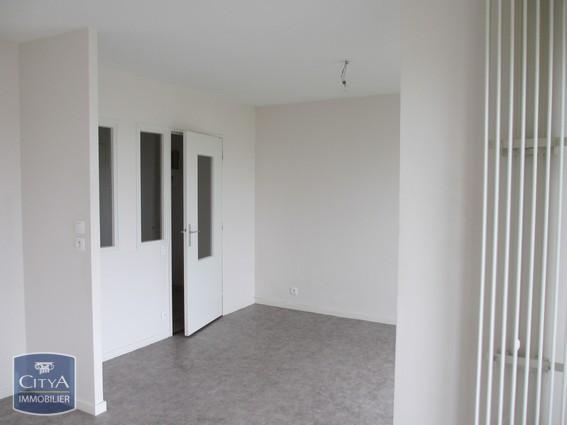 Appartement à louer 1 pièce 30.27m²