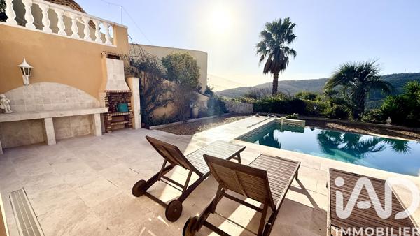 Maison à vendre 6 pièces 177 m² Roquebrune-sur-Argens