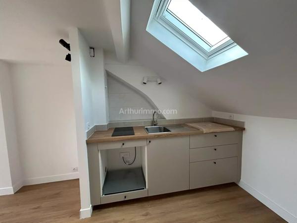Location                                                      Appartement
                        
                     2 pièces                      30 m2                     à Montlhéry