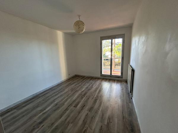 EXCLUSIVITE appartement T3 avec terrasse PIGONNET