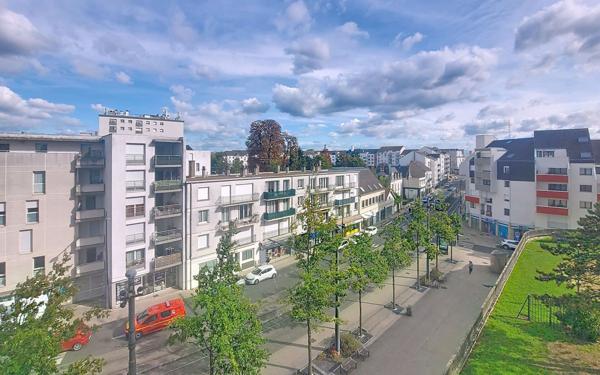 Appartement à vendre    3 pièces • 72,90 m2 Joué-lès-Tours