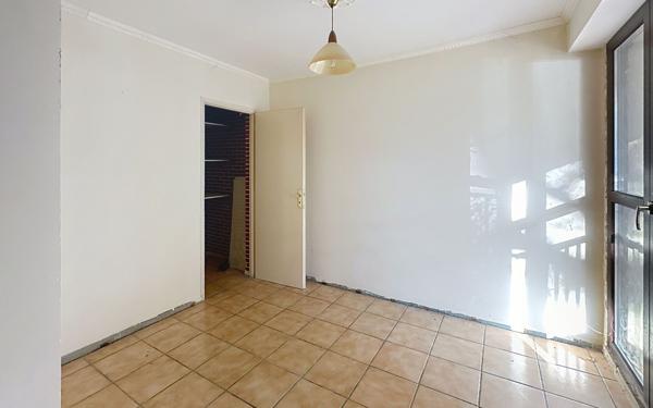 Appartement à vendre    5 pièces • 104 m2 Avignon