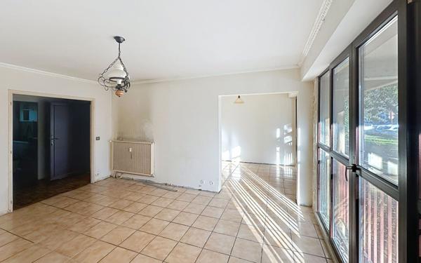 Appartement à vendre    5 pièces • 104 m2 Avignon