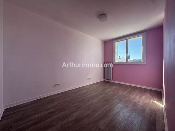 Location Appartement 4 pièces 69 m2 à Lons-le-Saunier