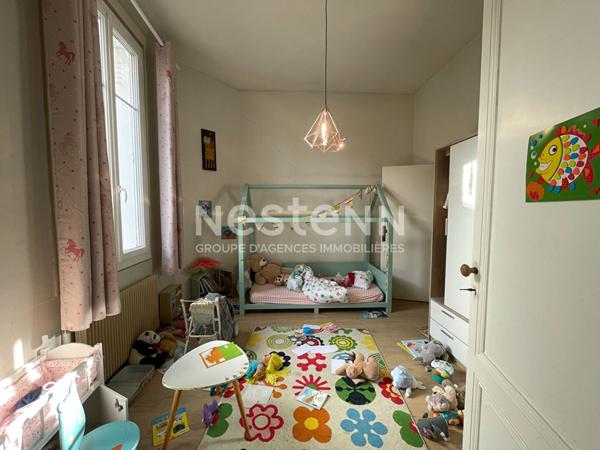 Talence centre proche TRAM Echoppe double avec garage sur 600 m2 de terrain