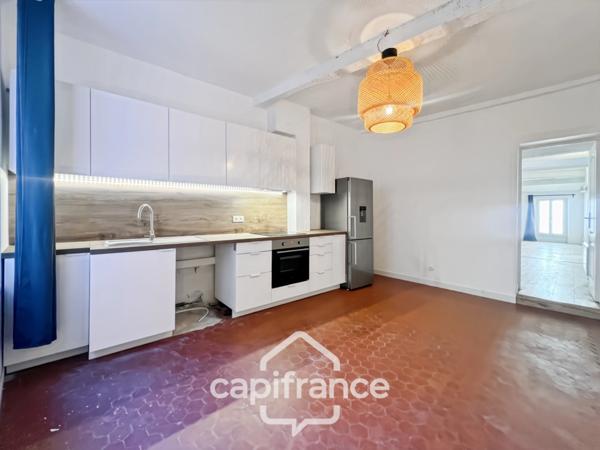 Appartement à vendre 3 pièces HYERES (83), Duplex rénové de 66,55m2, Rue Massillon.