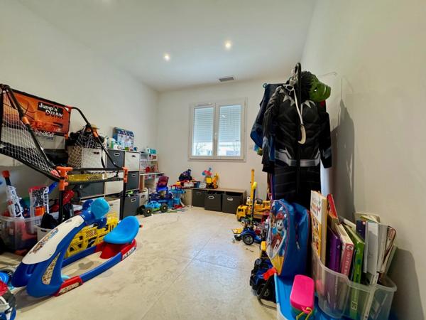 Maison à vendre 6 pièces SAINT CHRISTOL LES ALES (30)