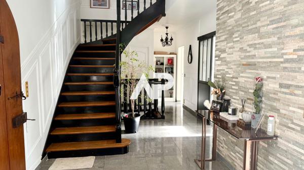 Maison Soisy Sous Montmorency 8 pièce(s) 272 m2 €928 000 ** - Référence 1439