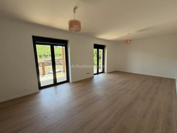 Vente                                                      Appartement
                        
                     5 pièces                      112 m2                     à Ingersheim