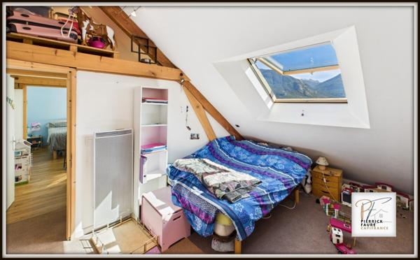 Appartement Duplex 4 chambres avec extérieur 250m² garage cave et cuisine d'été