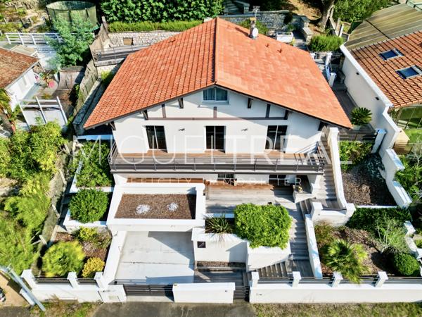 Maison 8 pièces - 214 m² Bien prestige