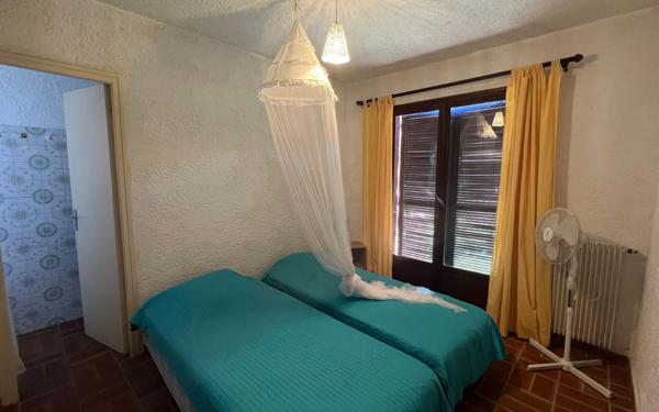 Maison à vendre    6 pièces •  Porto-Vecchio