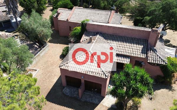 Maison à vendre    6 pièces •  Porto-Vecchio