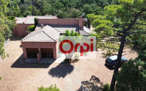 Maison à vendre    6 pièces •  Porto-Vecchio