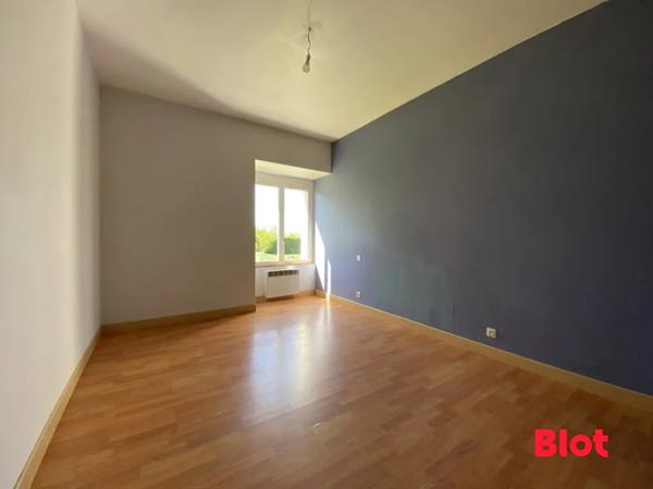 Maison 6 pièce(s)