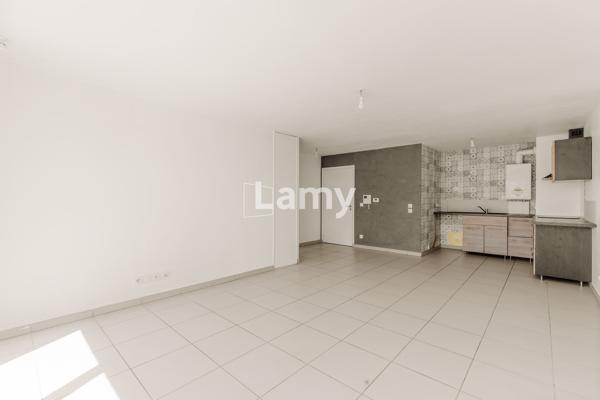 Appartement t3 avec parking