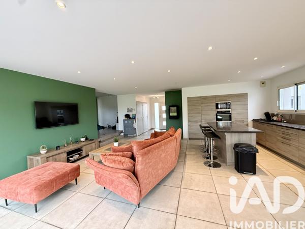 Maison à vendre 5 pièces 131 m² Saint-Planchers