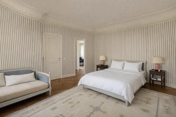 Biarritz – Élégance et prestige dans une demeure historique avec parc, piscine et tennis