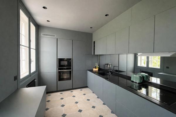 Biarritz – Élégance et prestige dans une demeure historique avec parc, piscine et tennis